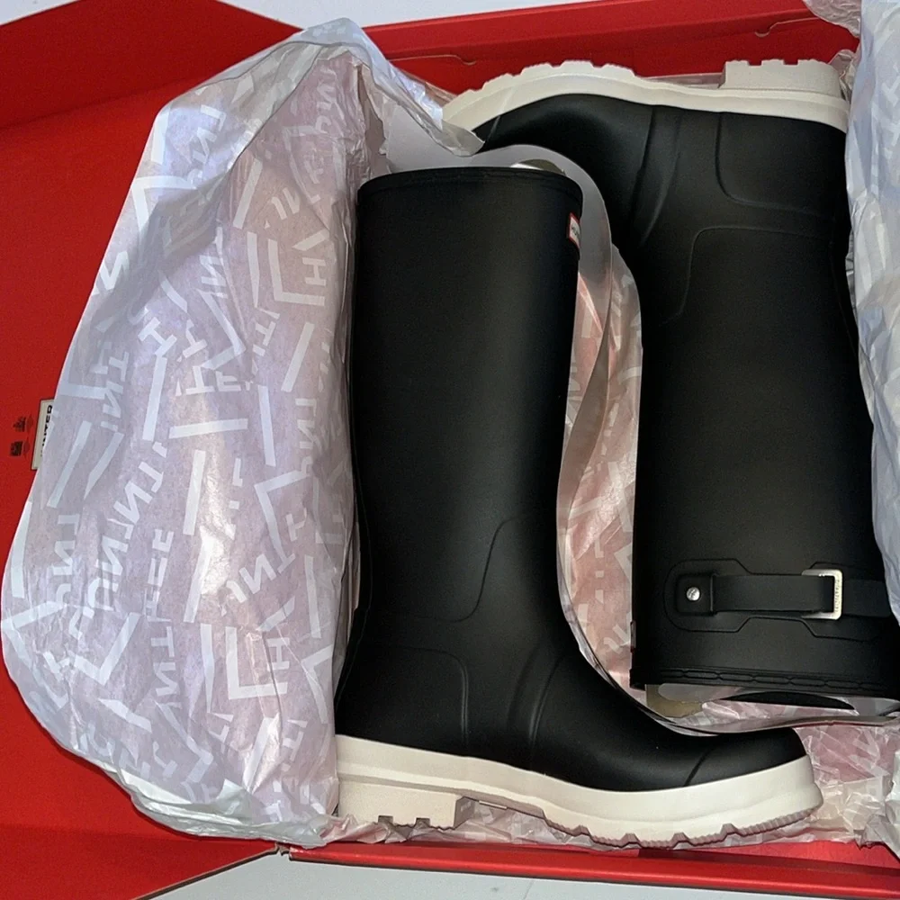 Hunter 13 - mens original tall rain boots buckle Black with white BRAND NEW